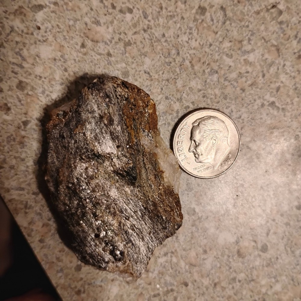 Native Gold and Platinum in quartz specimen