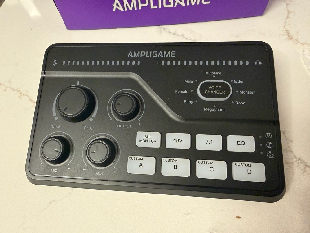 Fifine Ampligame SC8 USB Gaming Audio Interface