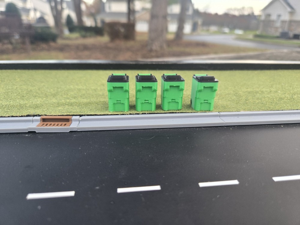 1/50 Scale Trash Bins *4 Pack* in Green