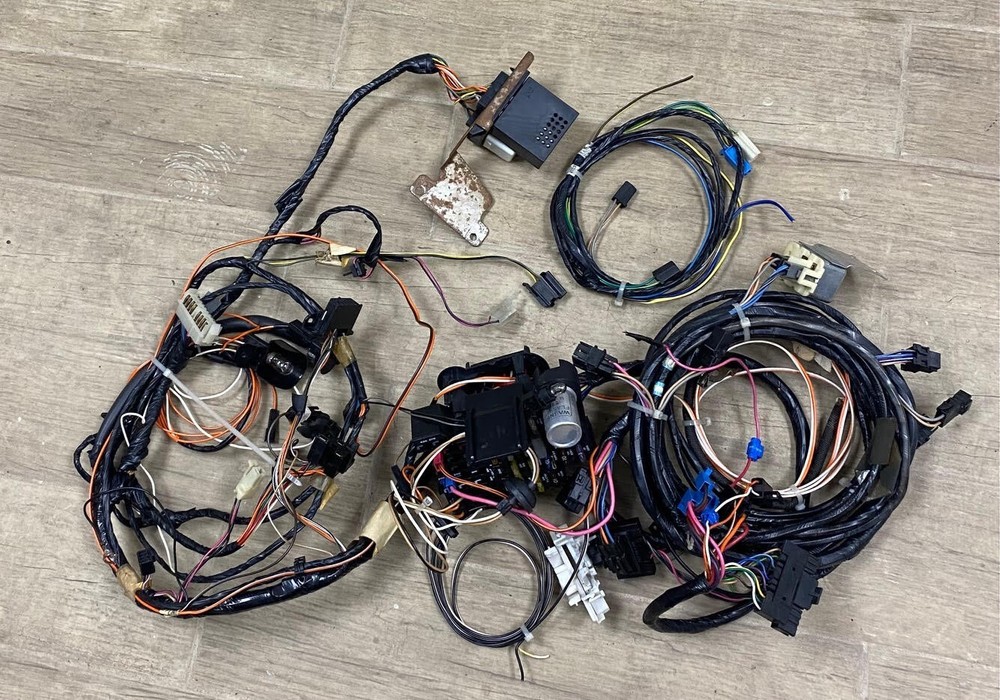 Under Dash Wire Harness Chevy GMC Suburban Blazer  {1977 blazer}