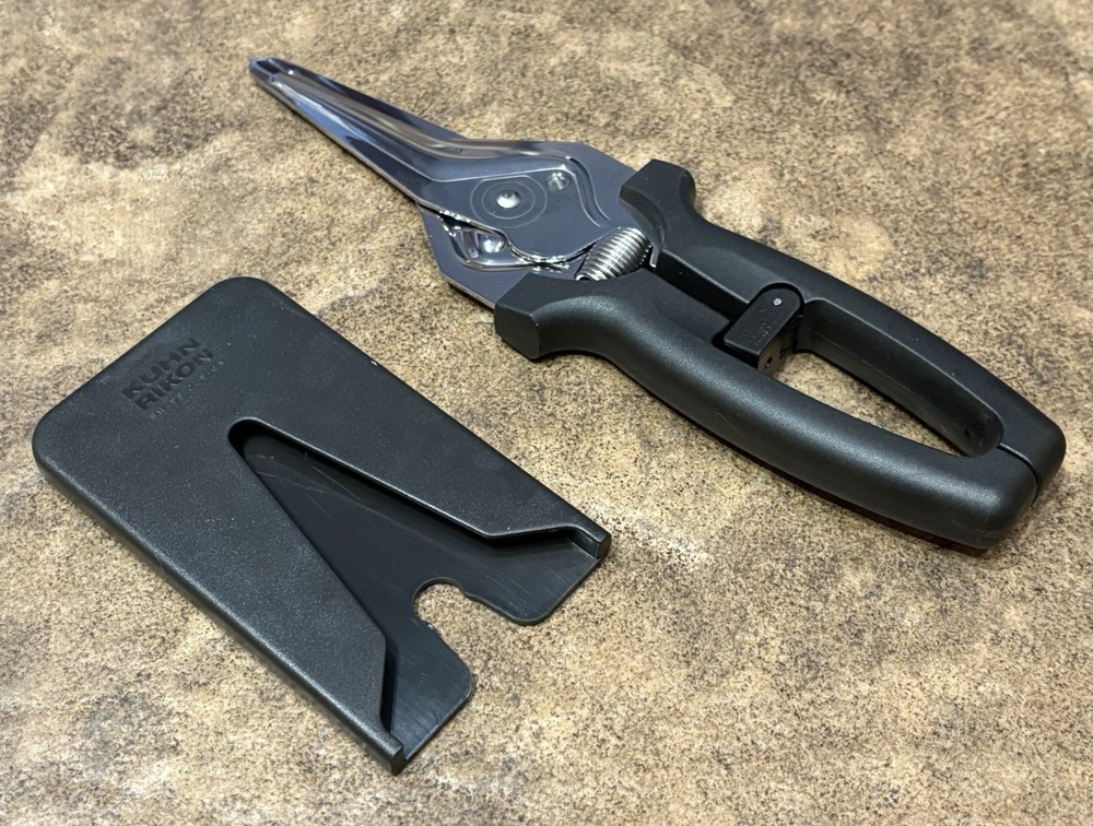 Kuhn Rikon Multi-Purpose Kitchen Shears Scissors with Black Handles