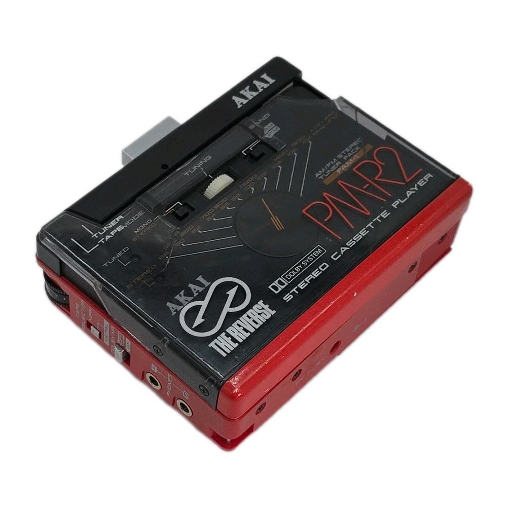 AKAI PM-R2 Rare Personal Cassette Player *READ DESCRIPTION*