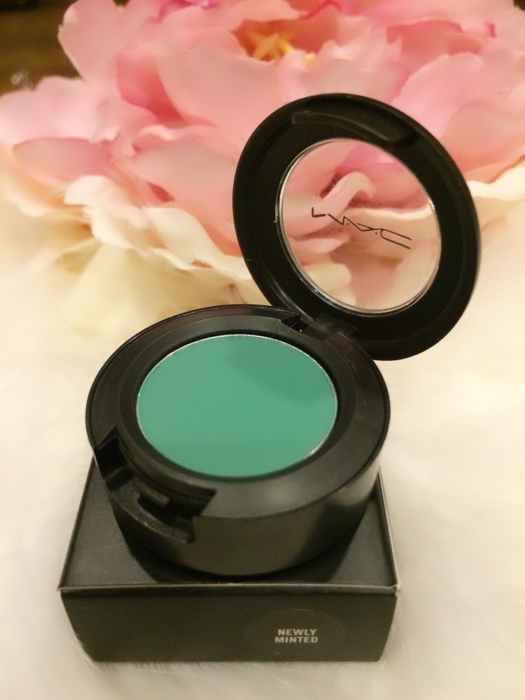 MAC Eye Shadow-color: Newly Minted-DISCONTINUED