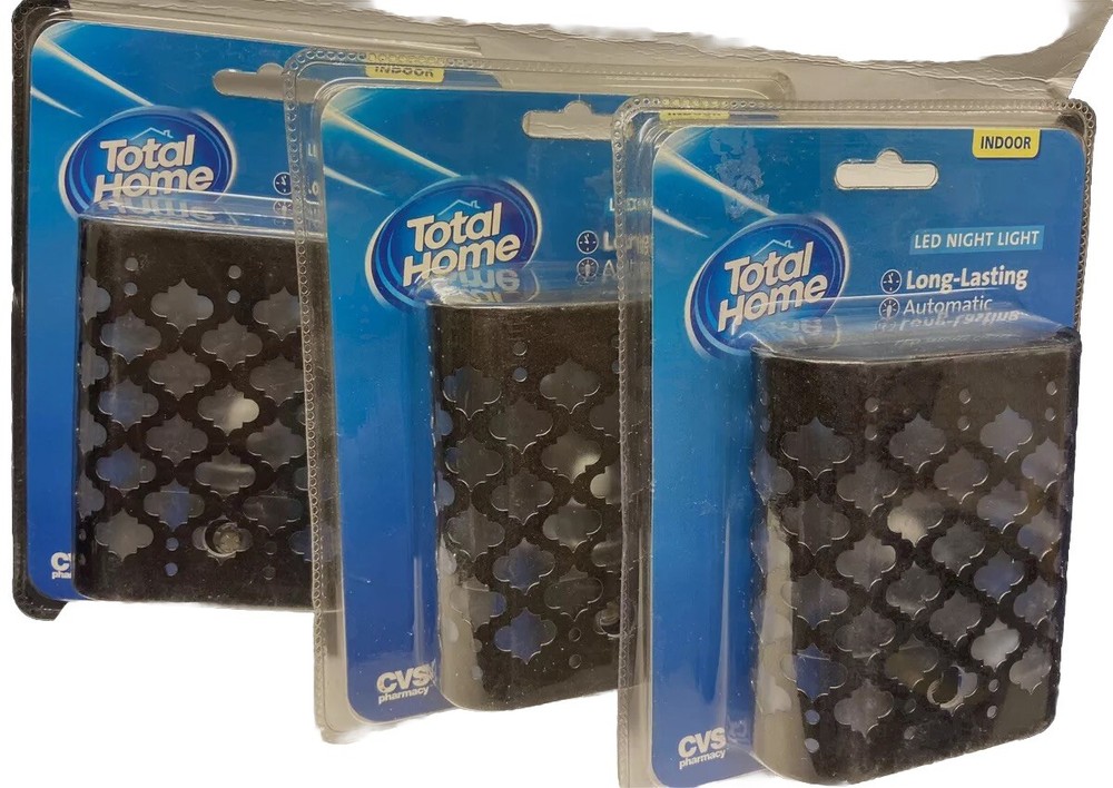 3 cvs total home led night light indoor