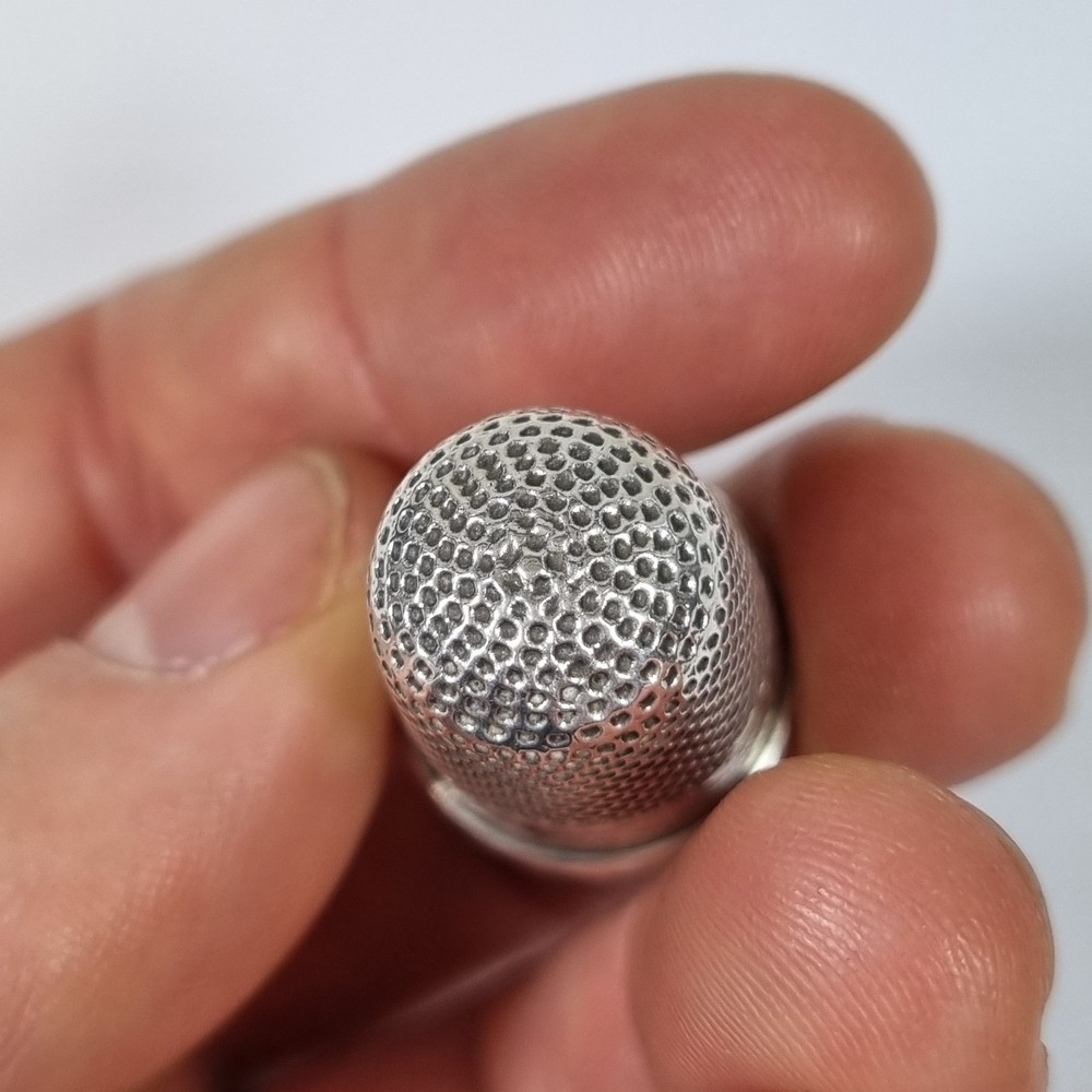 Antique Solid Silver Thimble Chester 1896 Charles Horner