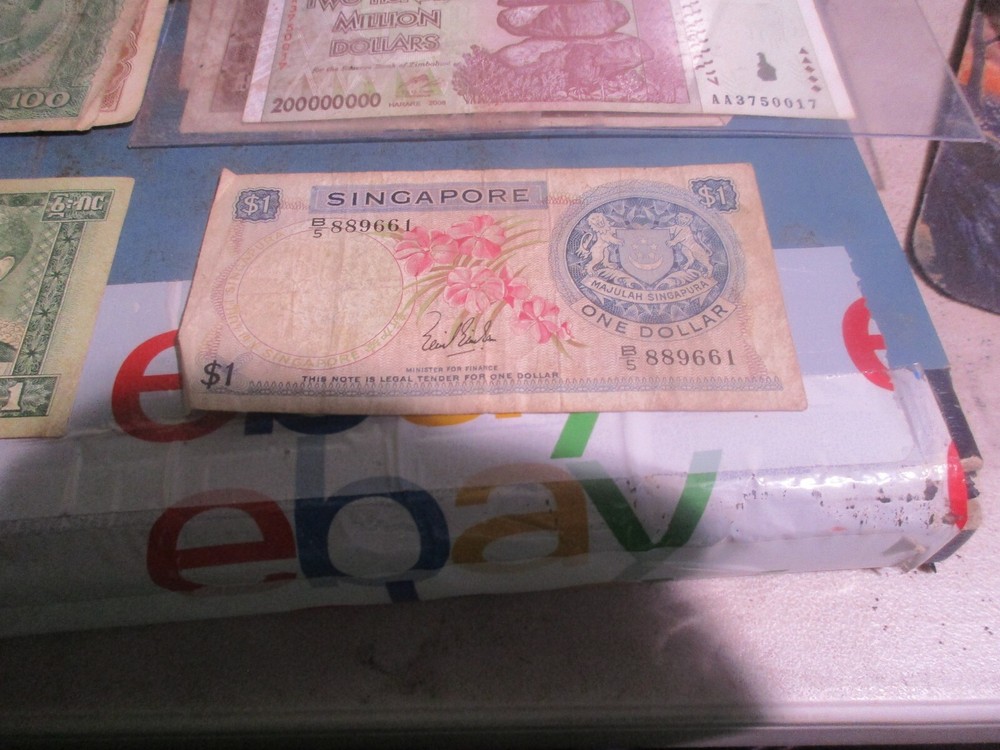 Singapore - 1972 Dollar