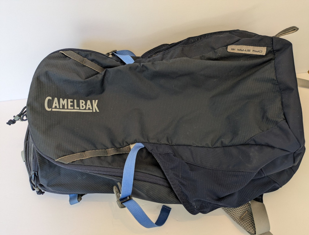 Camelbak Day Star 16 Hydration Backpack, NO hydration bladder Mesh Back Hiking