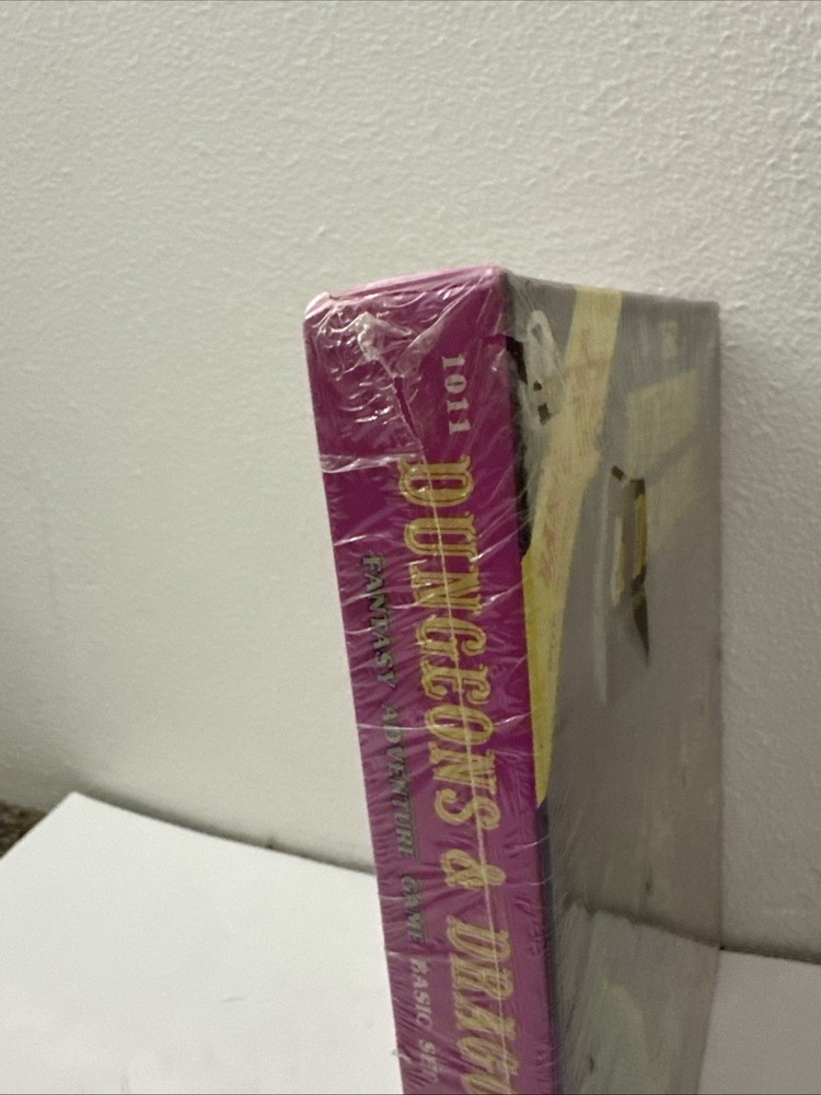 TSR Dungeons & Dragons Basic Boxed Set 8th Print 1981 w/Dice Sealed SW!