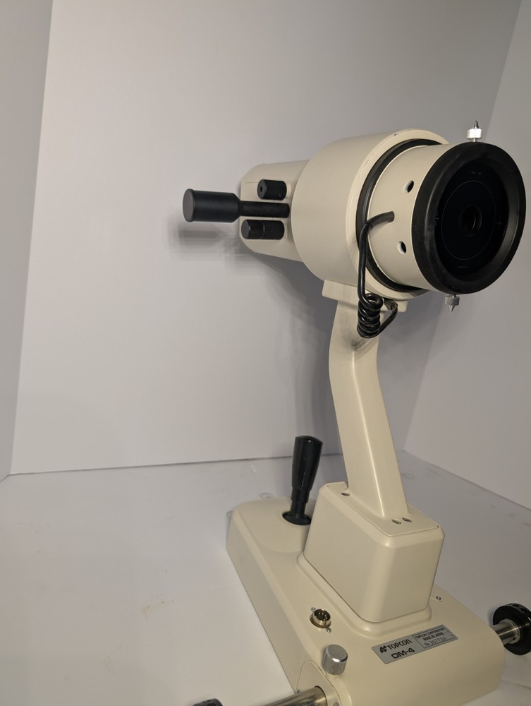Topcon OM-4 Opthalmometer Keratometer - UNTESTED