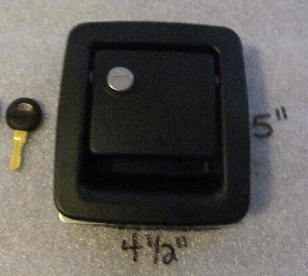 TRIMARK 60-400 BAGGAGE DOOR LOCK TM500 KEY 2 POINT RV PARTS COMPARTMENT LATCH