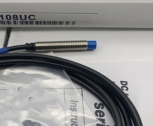 KEYENCE EV-108UC Proximity Switch Sensor New