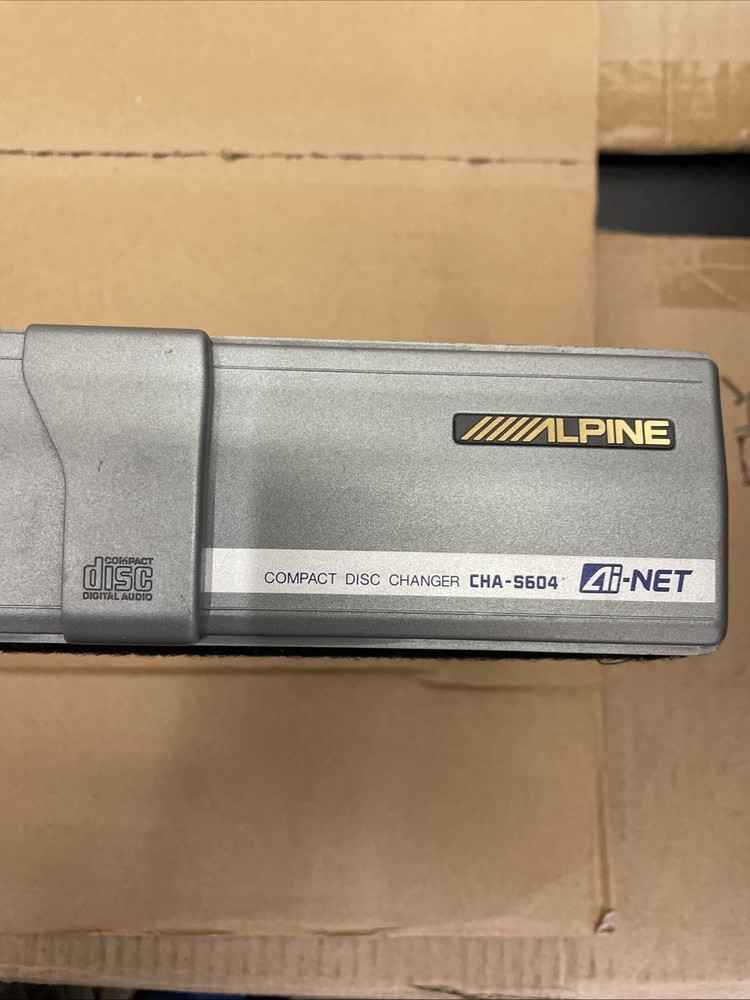 ALPINE CHA-S604 6 Disc CD Changer (Untested)