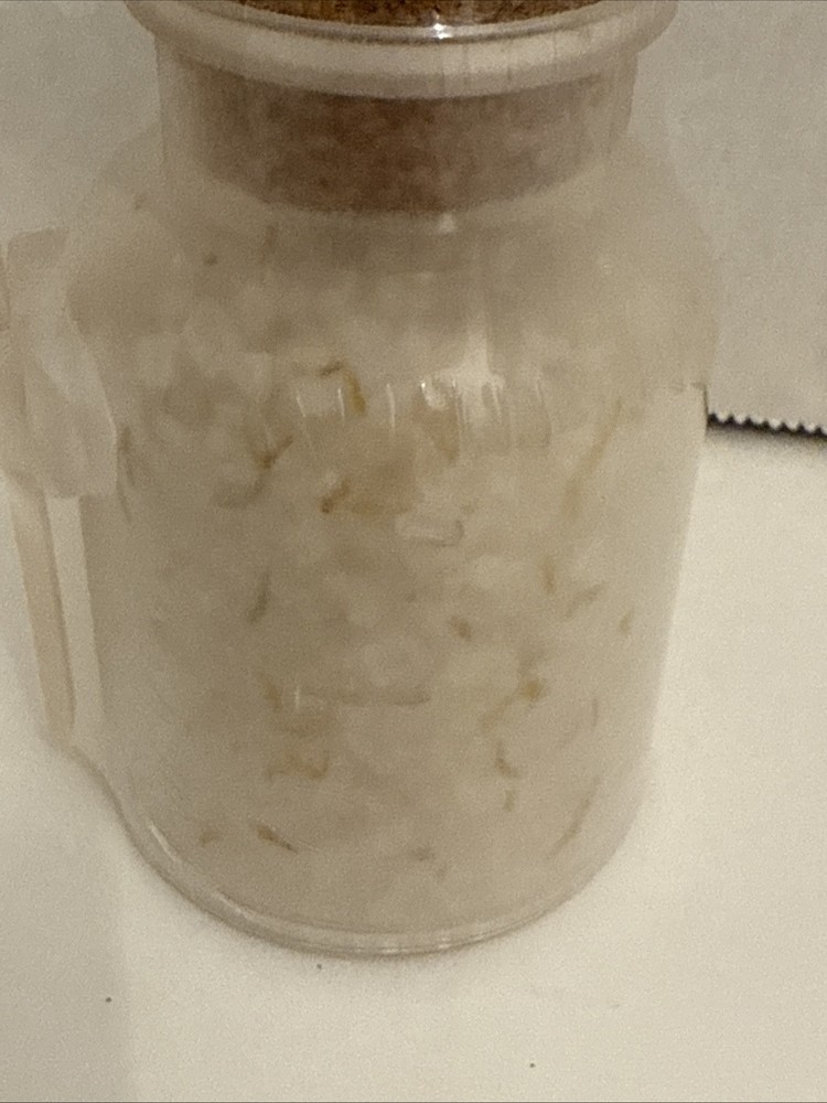 Chamomile Bath Salt 4.2 Oz with Spoon