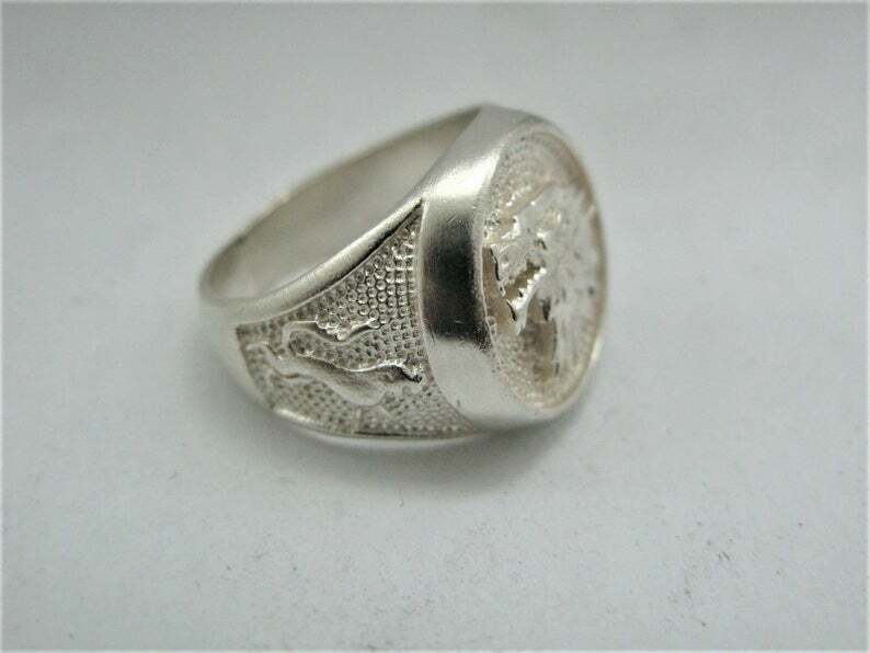 MENS WOLF HEAD RING IN 925 SILVER CRAFTSMANSHIP