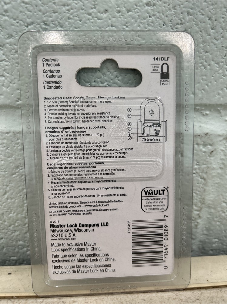 Master Lock Padlock with 2 Keys 141DLF Black/Silver