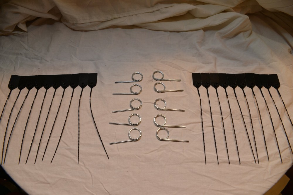 🎯 20 BLACK FIRE EXTINGUISHER TAMPER FLAG SEALS & 10 SAFETY PULL PINS