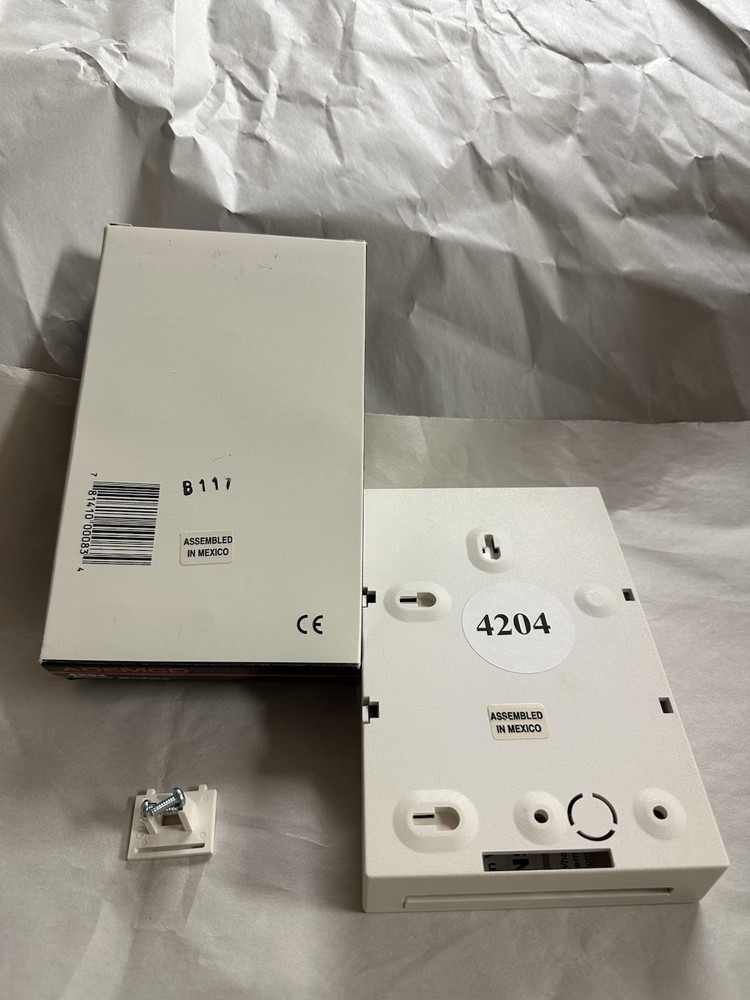 NEW Ademco 4204 Relay Module