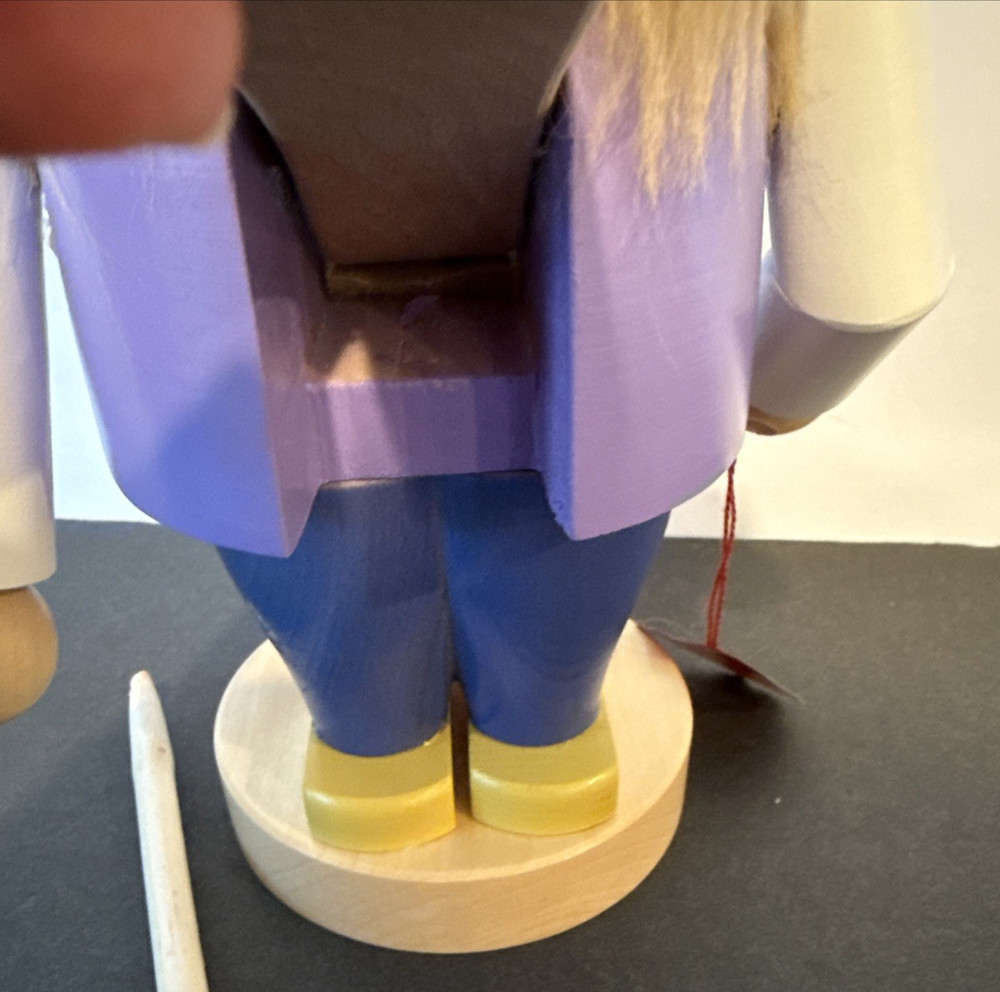 10" Steinbach TROLL GARDENER NUTCRACKER Numbered 6413