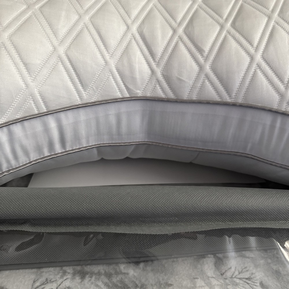 Bear Contour Dual Cool Pillow (Queen Size)
