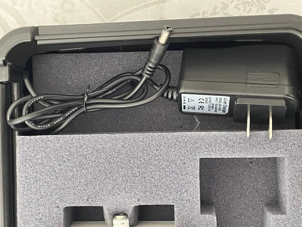 NETECH DIGIMANO DIGITAL PRESSURE / VACUUM METER 2500