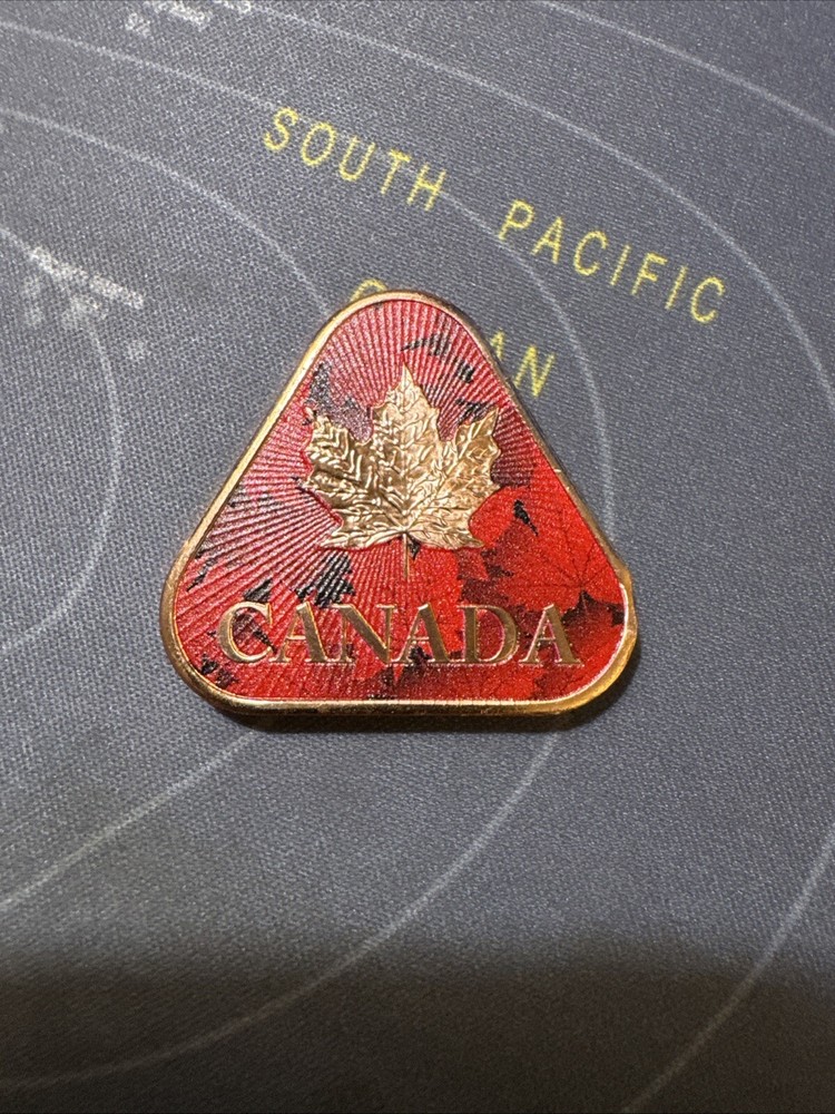 Canada Maple 1 OZ Trangle Copper