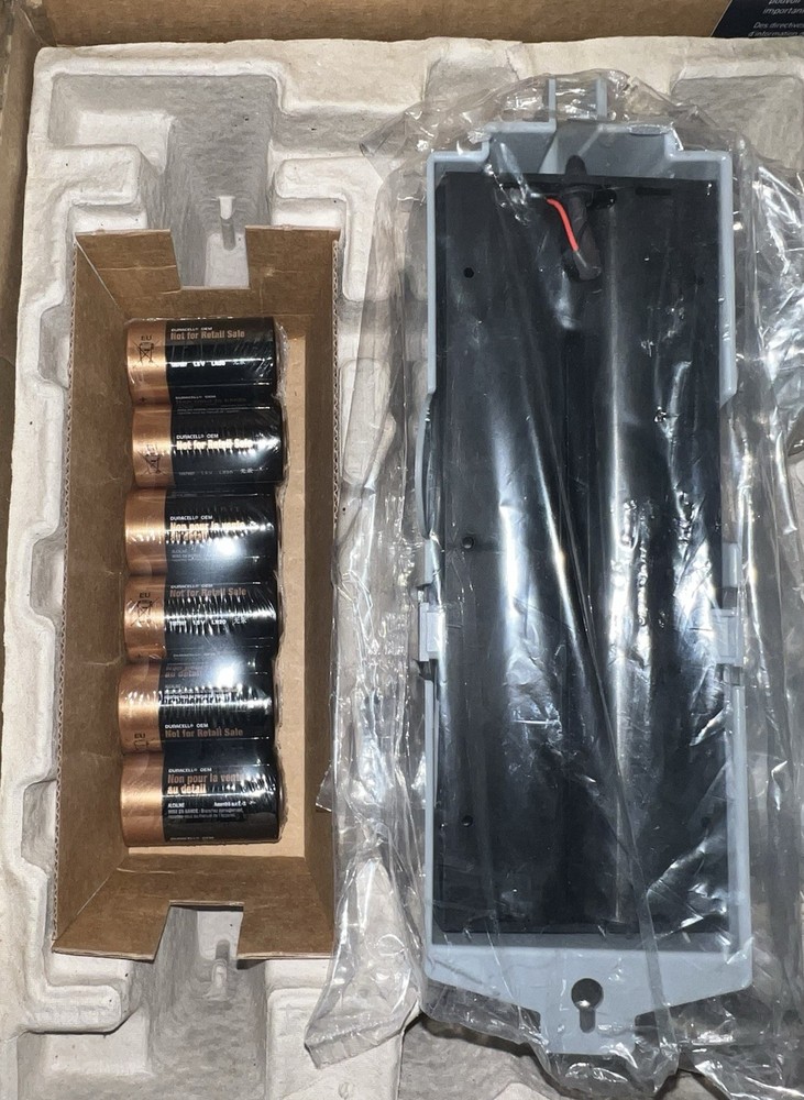 MOEN Brantford Single-Handle Smart Touchless Pull Down Sprayer Kitchen Faucet w-