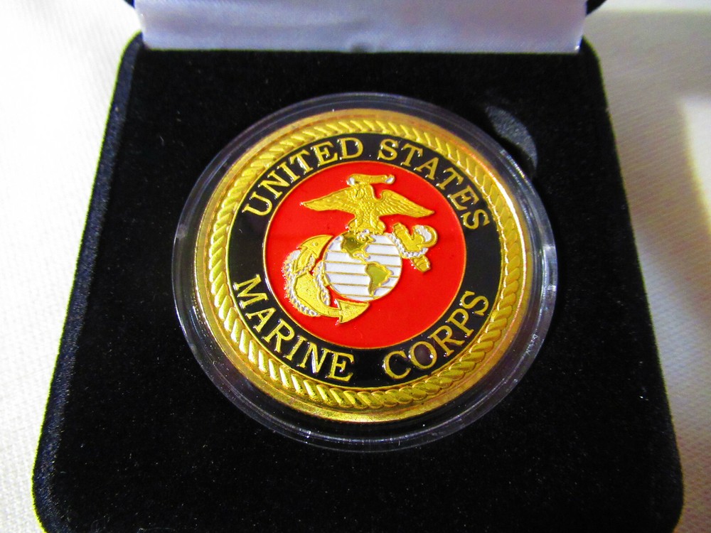 US MARINE CORPS " SERGEANT " Challenge Coin w/ Presentation Box