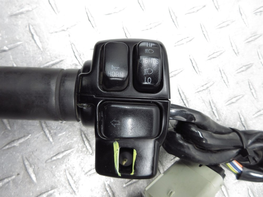 2007 Harley Electra Glide FLHTCI Left Switch Clutch Control Lever Perch Cable