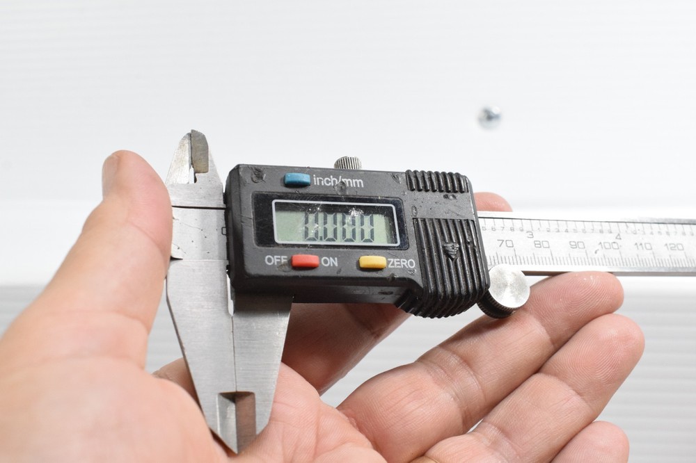 PITTSBURG DIGITAL CALIPER 6" 150mm STAINLESS STEEL PLASTIC CASE TESTED WORKS