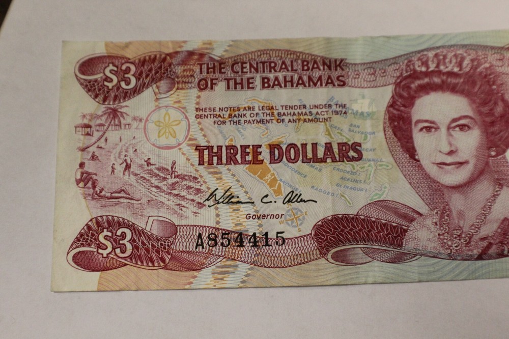 1974 (1984) Bahamas $3 note XF