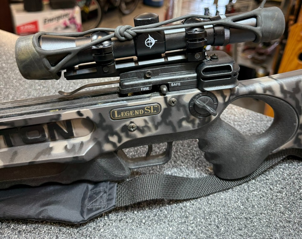 Horton Legend SL Crossbow w/ Softcase