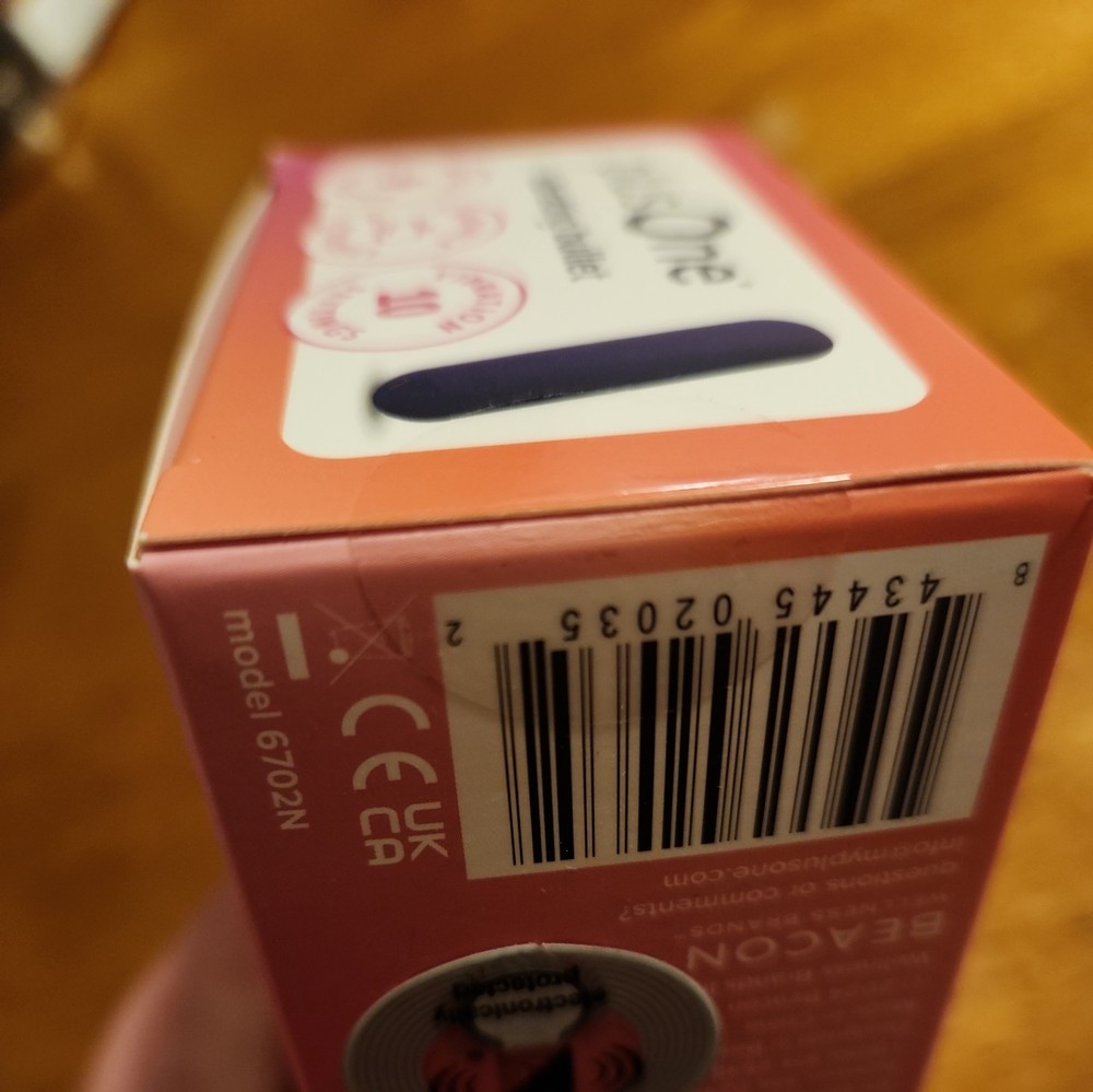 PLUS ONE VIBRATING BULLET SOFT TOUCH MASSAGER 10 SETTINGS NEVER OPENED