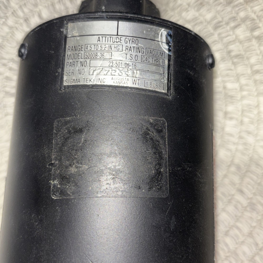 Sigma-Tek, Inc. Attitude Gyro Indicator 5000B-36 Tested good*