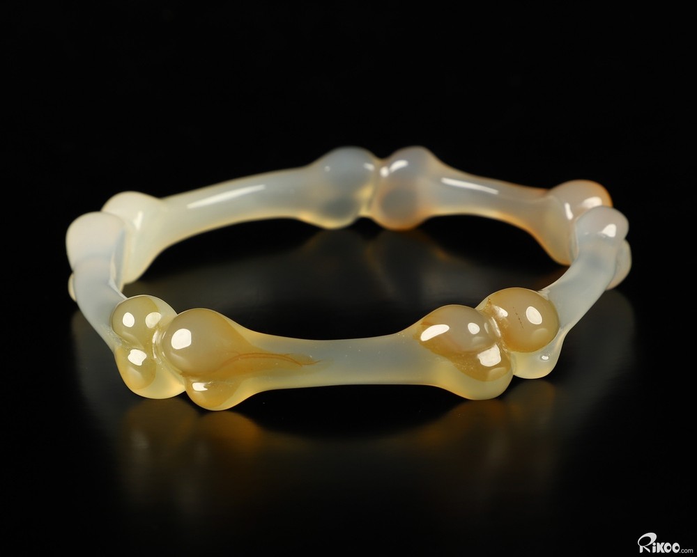 3.1" Agate Hand Carved Crystal Bangle, Crystal Healing