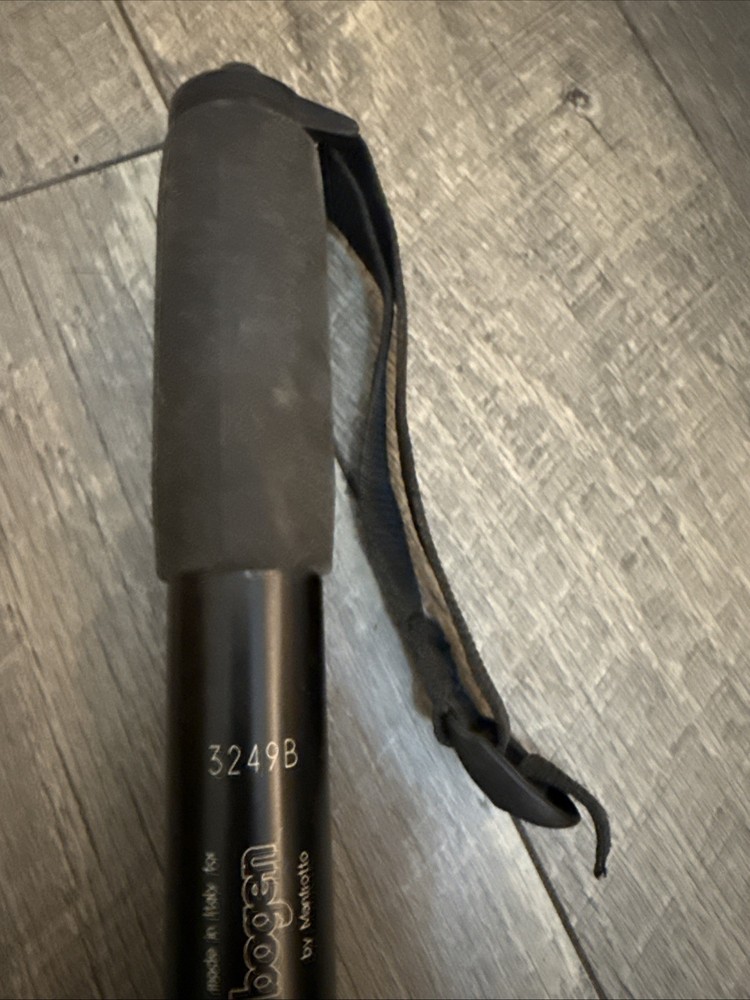 Manfrotto Bogen 3249B MonoPod Stick. No Attachment On Top