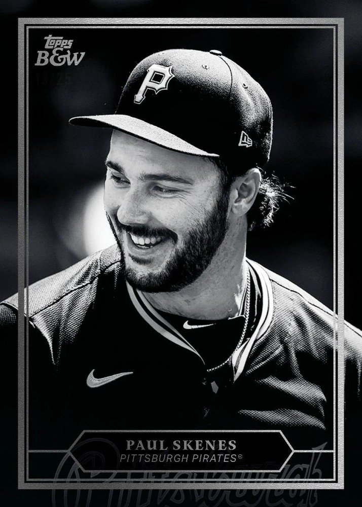 2025 TOPPS BLACK AND WHITE BASEBALL MEGA BOX