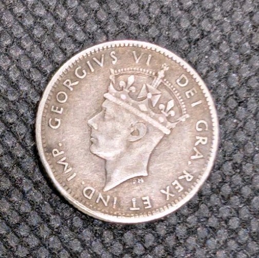 1943 Silver NFLD Dime 10c Coin - About Uncirculated