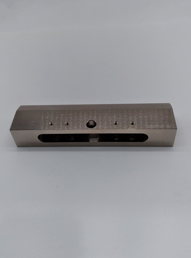 Unknown 23837067 XF Jaw Insert for a Modular Vise System