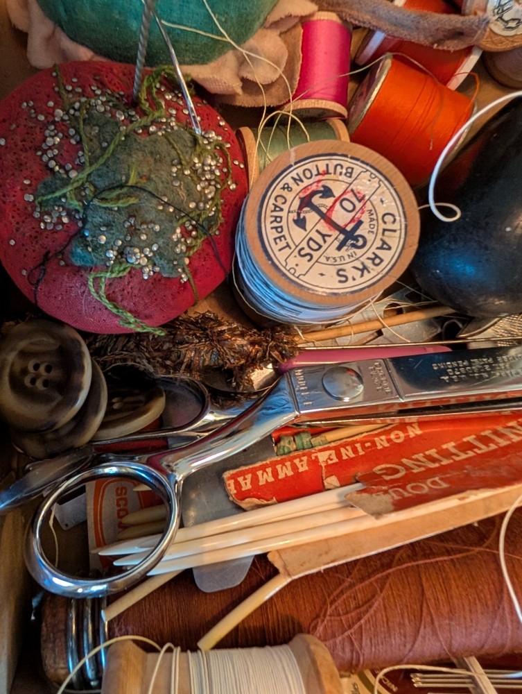 Antique and Vintage Sewing Items