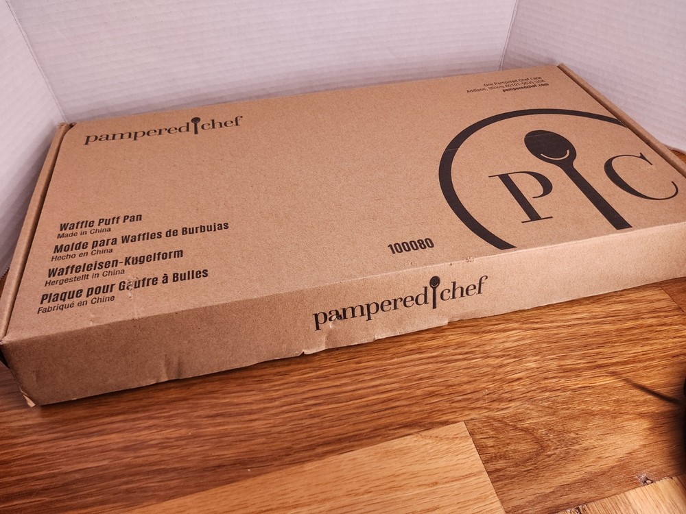 Pampered Chef Waffle Puff Pan Bubble Waffle Maker Open Box Item #100080