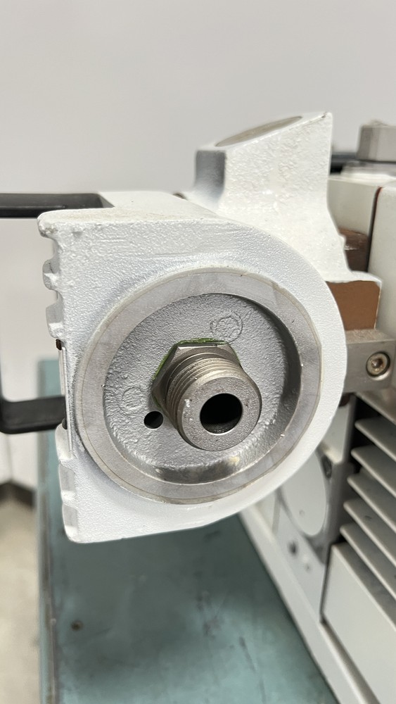 Leybold D16BCS CFS Filter Vacuum Pump
