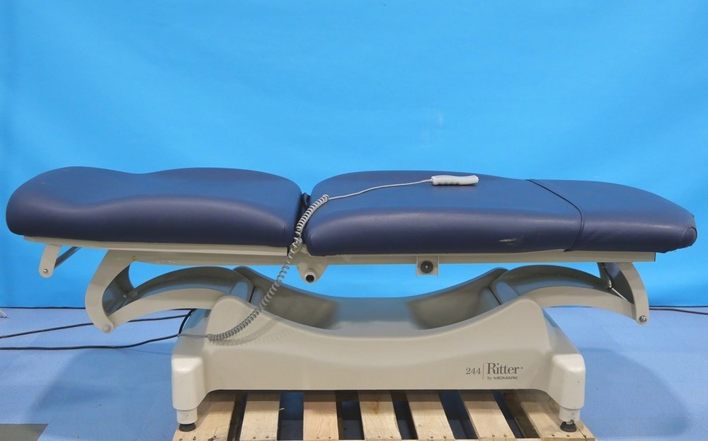 Midmark Ritter 244 Exam Table