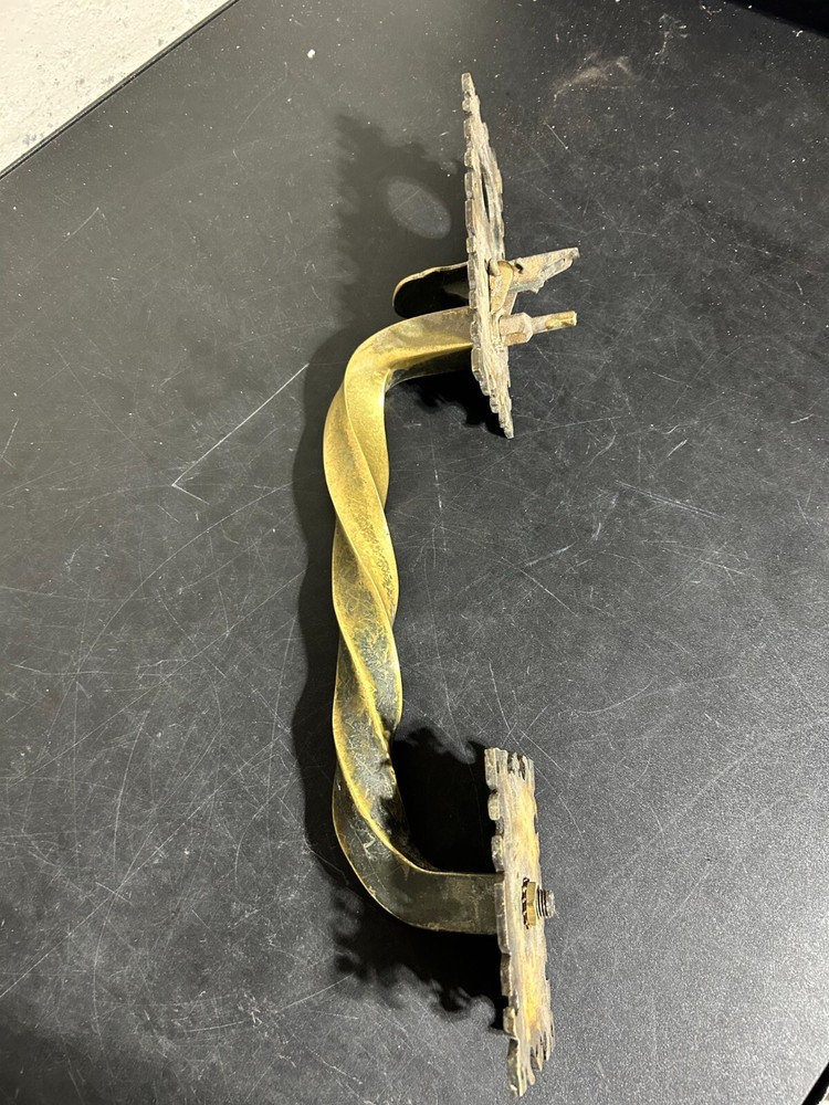 SCHLAGE DOOR HANDLE w/ THUMB LATCH 17"