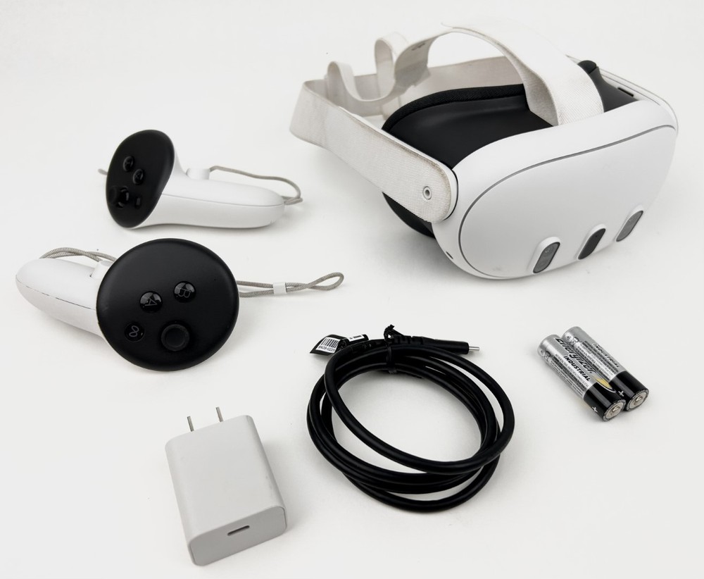 Oculus Quest 3 VR Headset 128GB - used