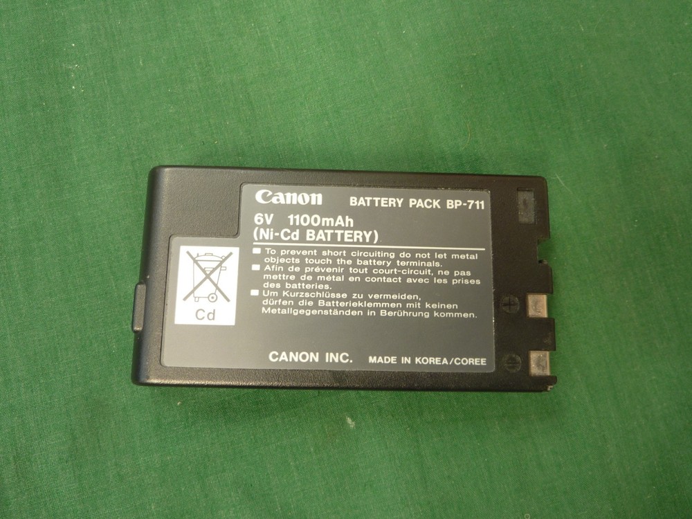 CANON UC6000 8mm VIDEO CAMCORDER (PAL)