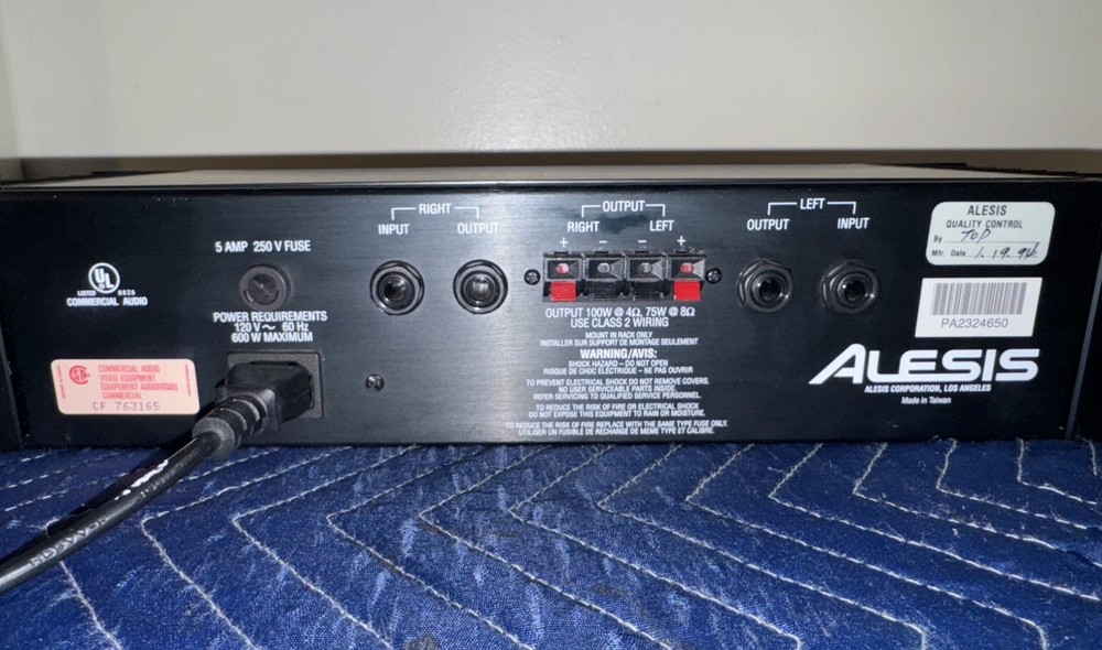 Alesis RA-100 Reference Amplifier