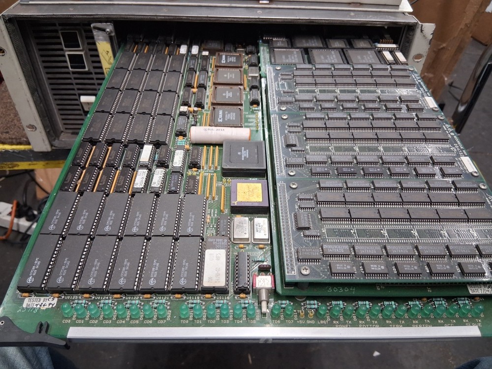 Grass Valley Group DPM 700 Digital Analog Streamline Effects