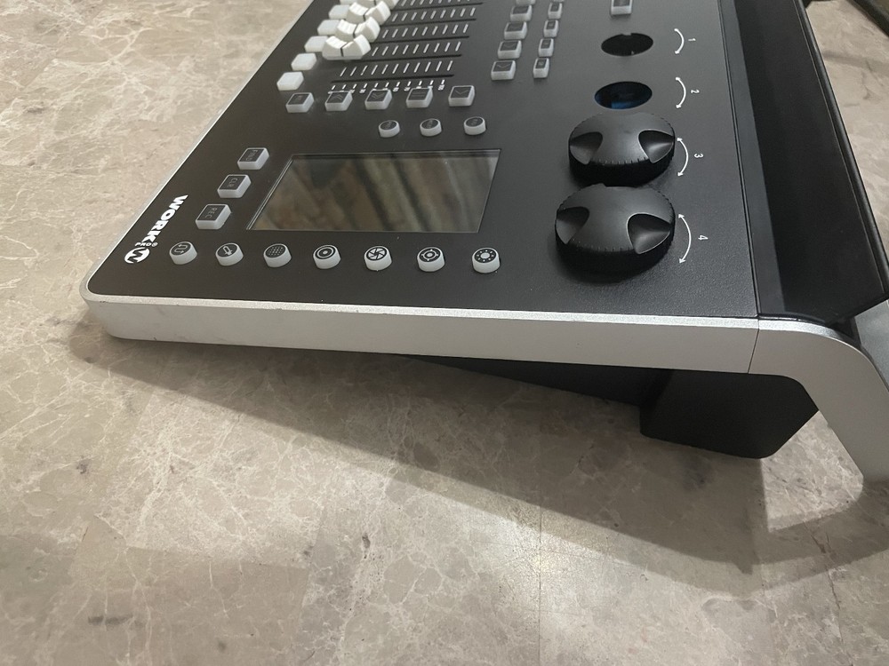 AS-IS LightShark LS-1 Lighting Controller 8-Universe Lighting Console