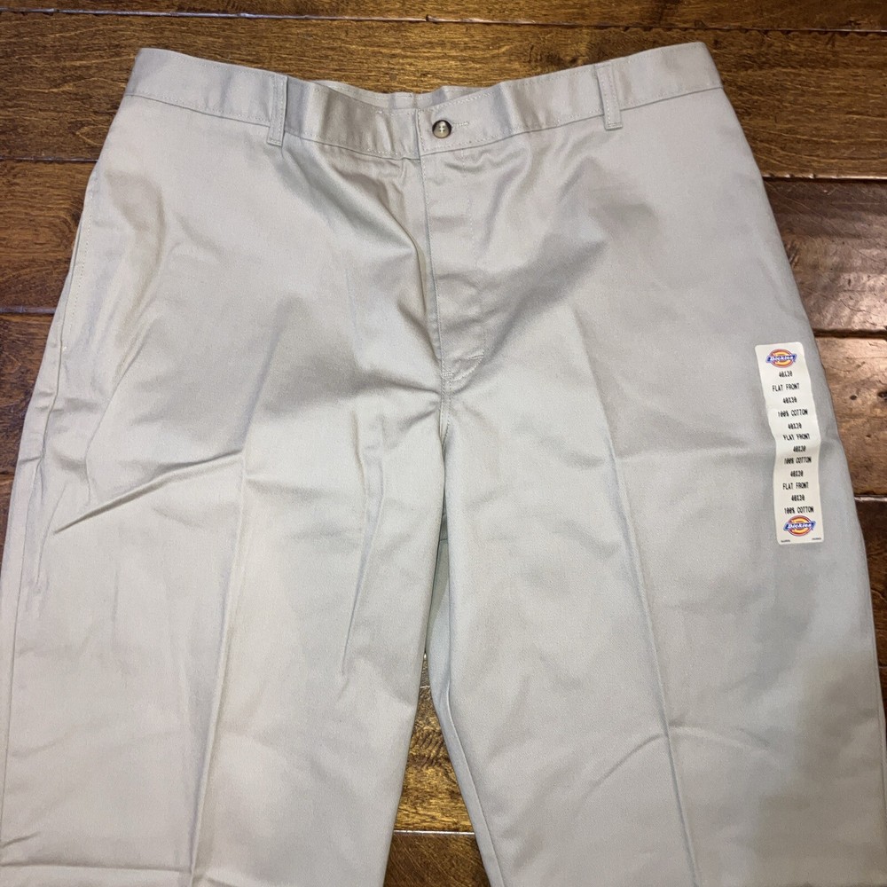 Dickies Flat Front Size Size 40 X 30 Tan Uniform/Work Pants ￼