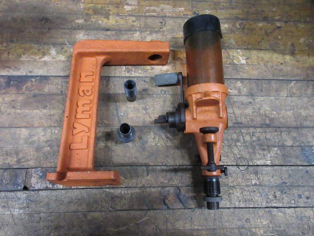 LYMAN POWDER DROP WITH STAND